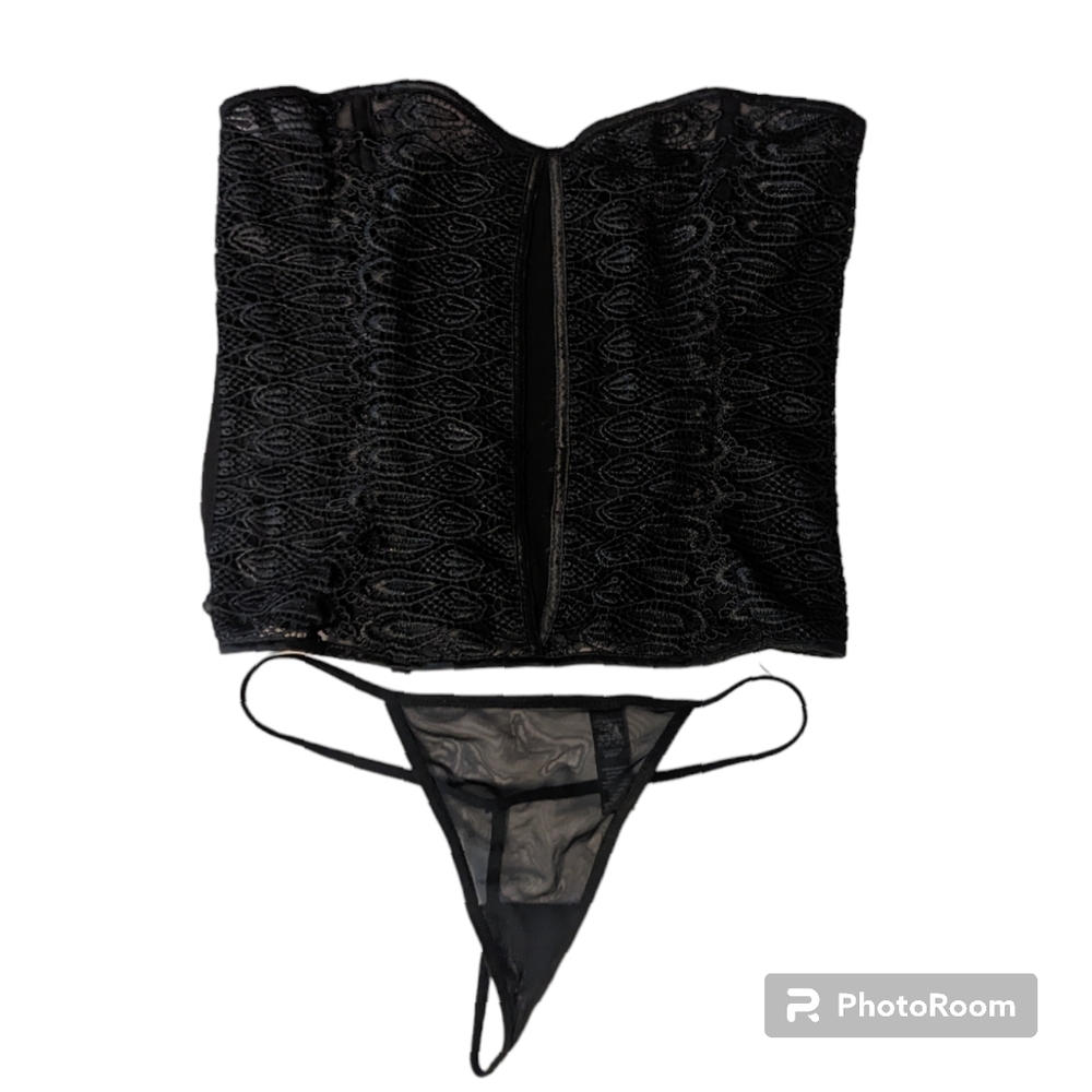 Adore Me Mesh & Lace Strapless Sweetheart Bustier Corset Black W G-string